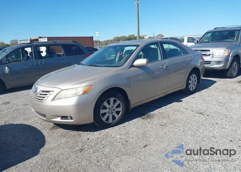 2009 Toyota Camry Xle z USA, uszkodzony, nr VIN 4T1BE46K89U369409